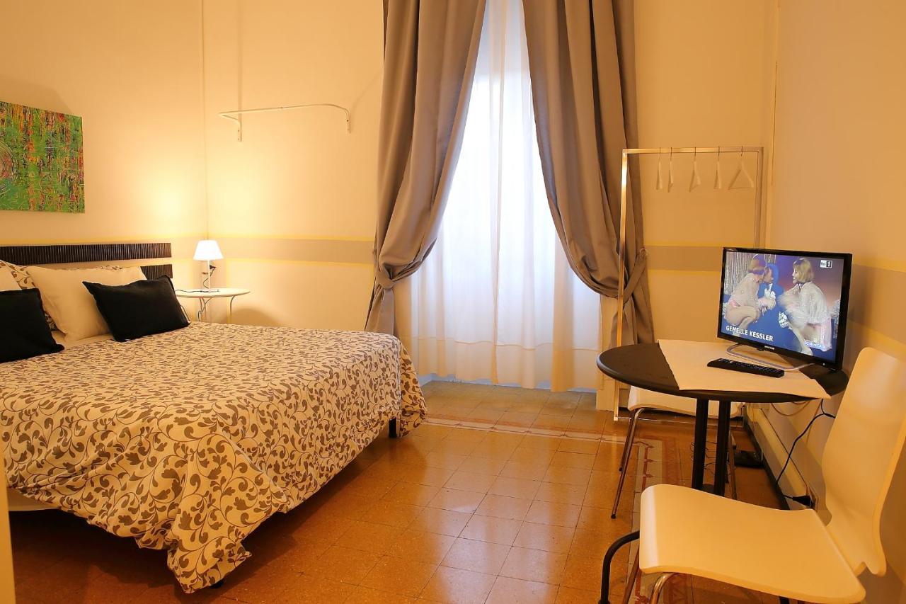 Bari Centro _ Locazioni Turistiche _ Hotel ภายนอก รูปภาพ